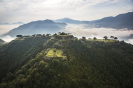 photos_08_naohiro_yamamoto yobi.jpg